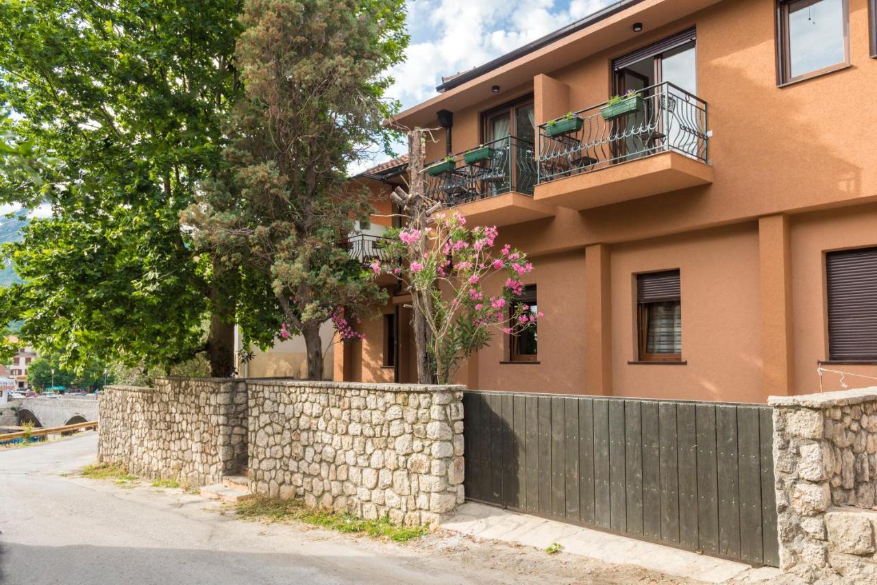Cave Apartment Virpazar Exterior foto